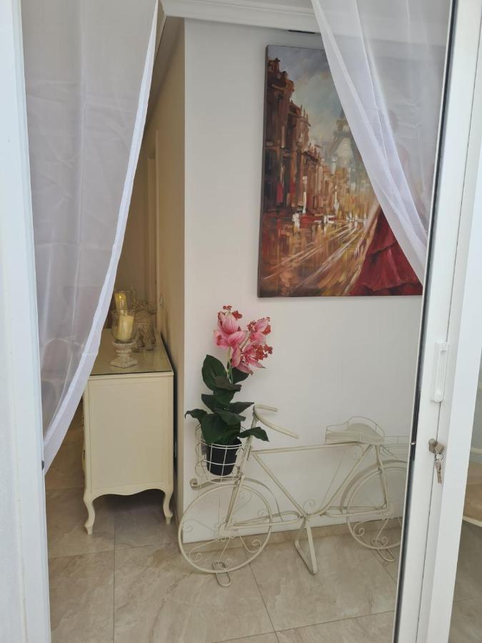 Retro 1 Bedroom Apartment Chayofa エクステリア 写真